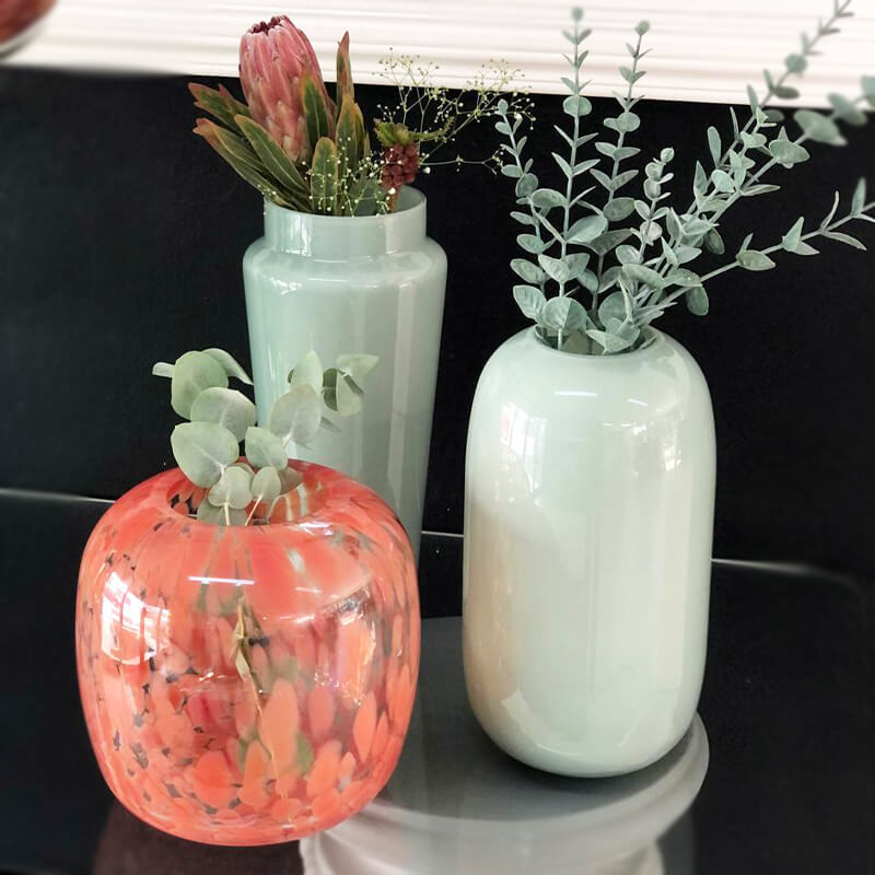 CORAL ART GLASS VASE 19CM - Image 2